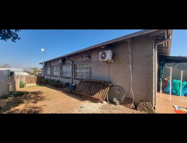 3 BEDROOM HOUSE FOR SALE IN VALHALLA